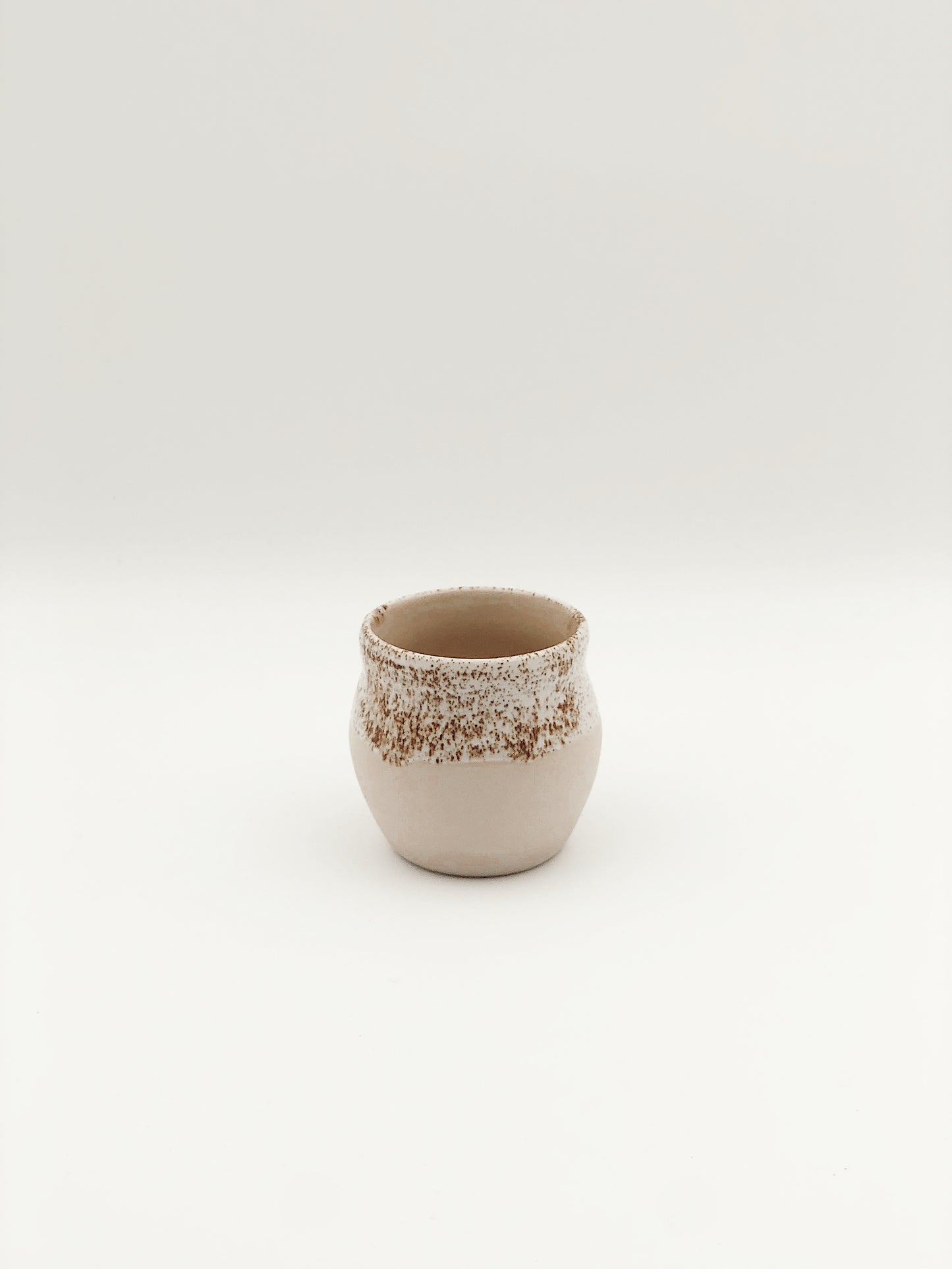 Becher Sand